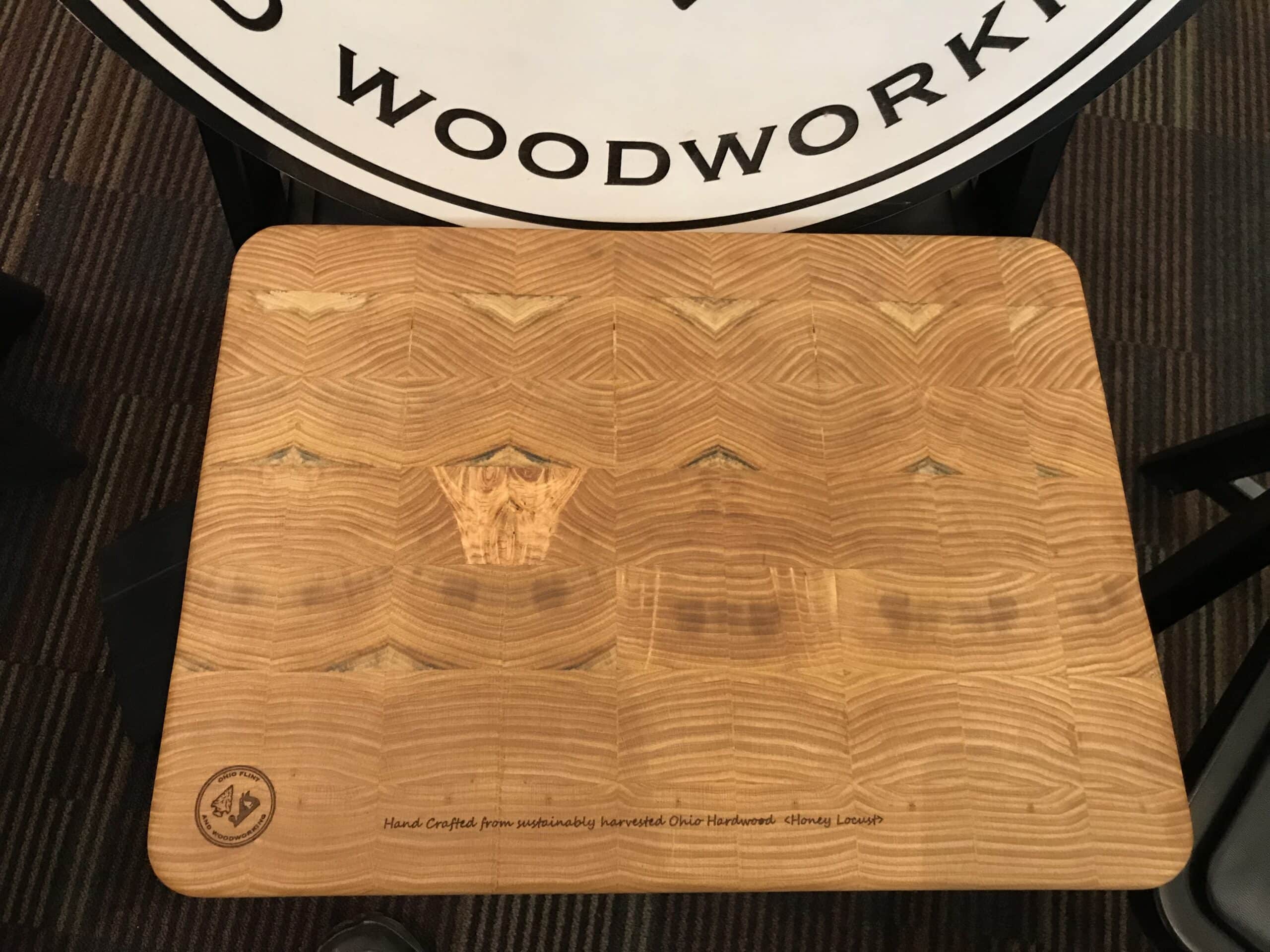 End grain honey locust with juice groove - Image 3
